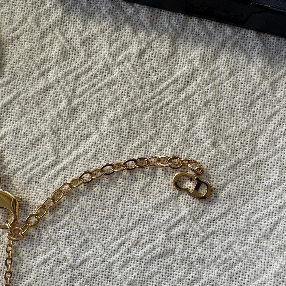 Dior Necklace with Sparkling Heart Pendant! NWTs - Picture 4 of 5